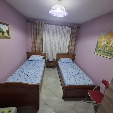 Appartamento Centro Pogradec Exteriör bild